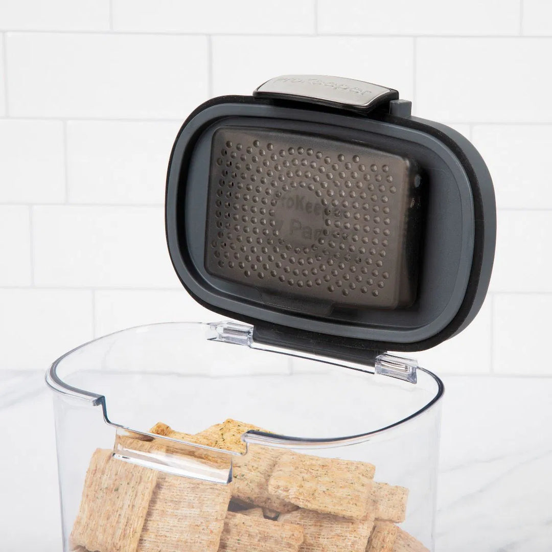 Small Cracker ProKeeper+ by Progressive