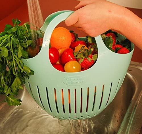 Hutzler Hutzler Garden Colander - Assorted Colors Mini