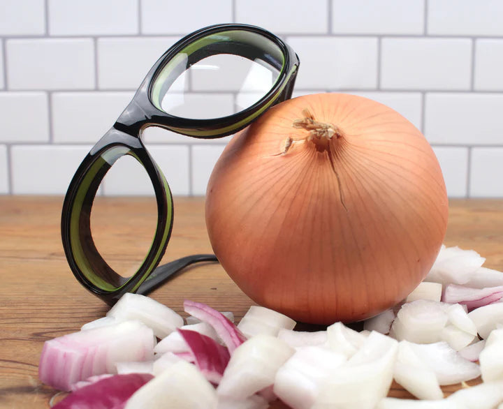 Onion Goggles Eye Protection for Cutting Onions and Peppers by RSVP