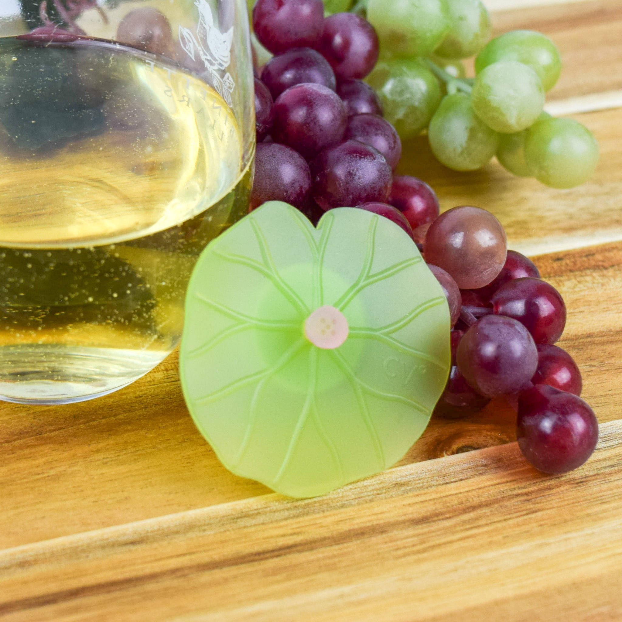Charles Viancin Lily Pad Wine Stopper - Thumbnail 3