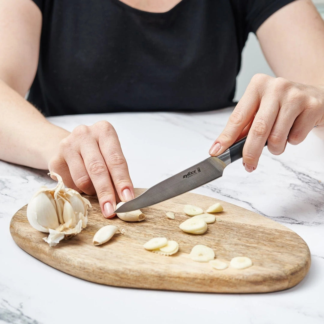 https://www.kooihousewares.com/cdn/shop/files/ZylissComfortProParingKnife_5.webp?v=1698332672&width=1080