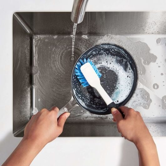 Pot and pan scrubber by OXO