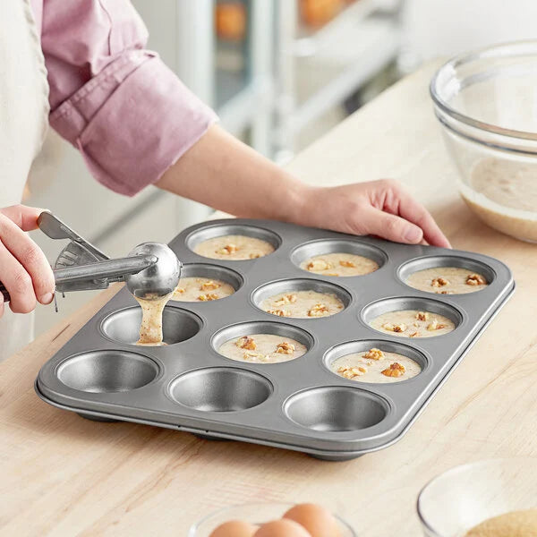 12 Cup Nonstick Carbon Steel Muffin / Cupcake Baking Tin