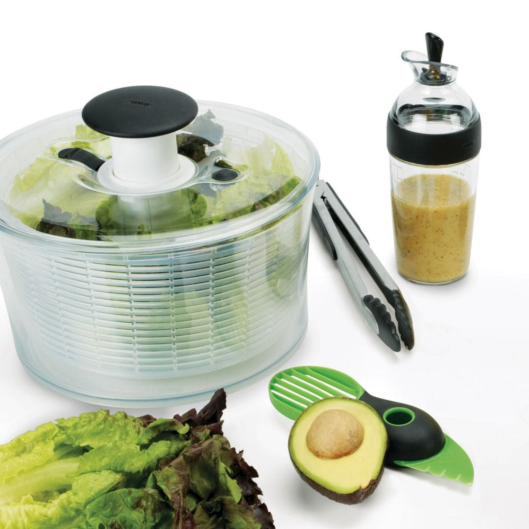 OXO  Salad Dressing Shaker - Black – Plum's Cooking Company