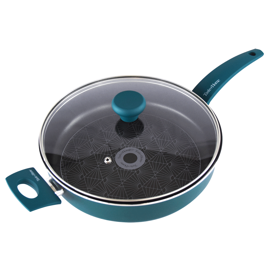 Range Kleen Taste of Home Aluminum Sauté Pan with Lid - 4 Quart